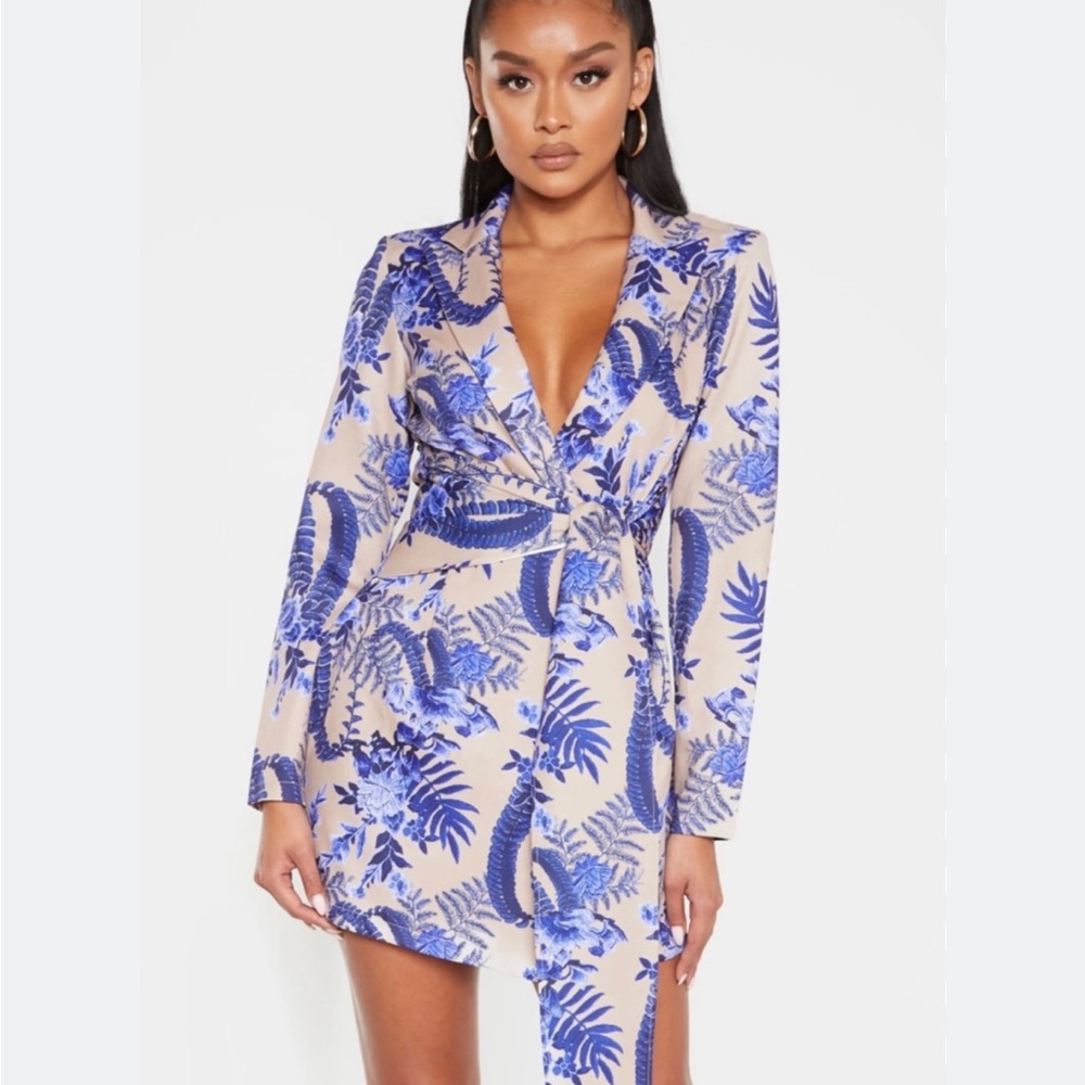 Pretty Little Thing Blue Floral Wrap Mini Dress - NWT